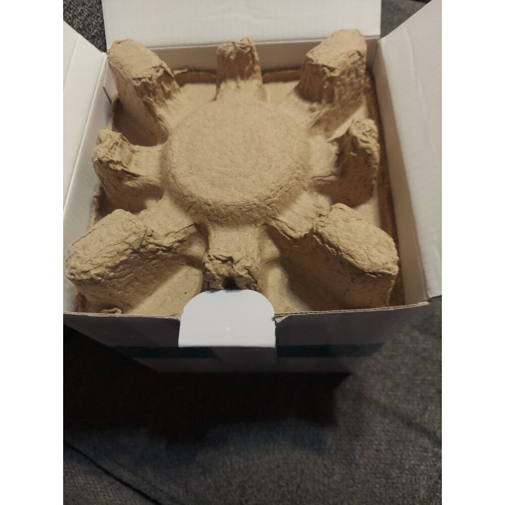 Scentsy Tinsel Christmas Tree And Snowflakes White Wax Warmer NIB - Picture 9 of 9